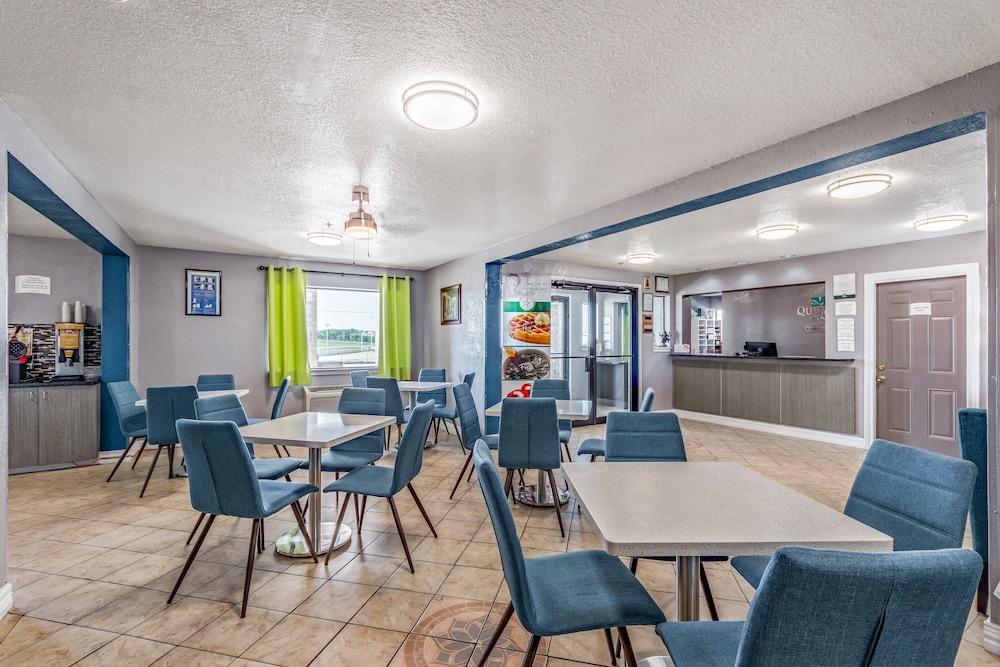 Quality Inn I-10 East Near Frost Bank Center San Antonio Dış mekan fotoğraf